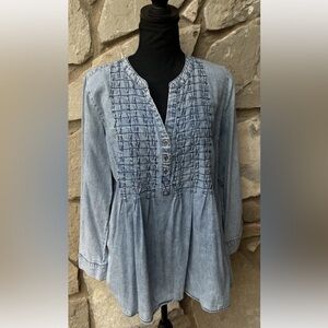 Tantrums Denim Tunic Top Large L Blue Acid Wash Pintuck Bib Roll Tab Sleeves EC